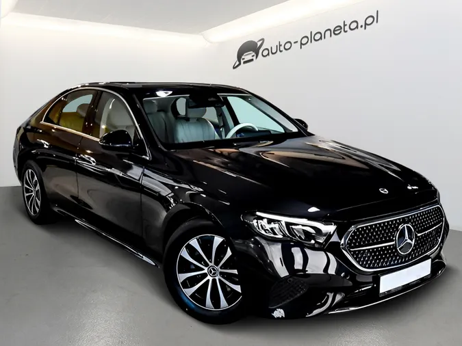 Mercedes Klasa E 200 AVANTGARDE Advanced - Zdjęcie 1