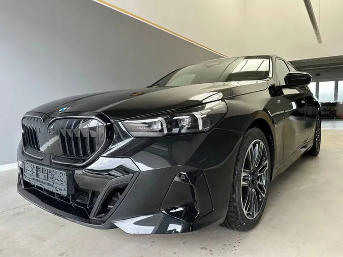 BMW Serii 5 520i M Sport M PRO - Zdjęcie 1