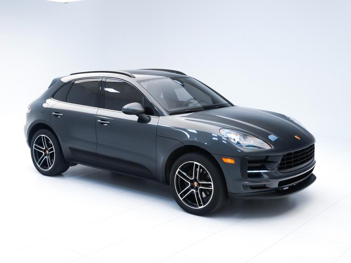 Porsche Macan Preowned