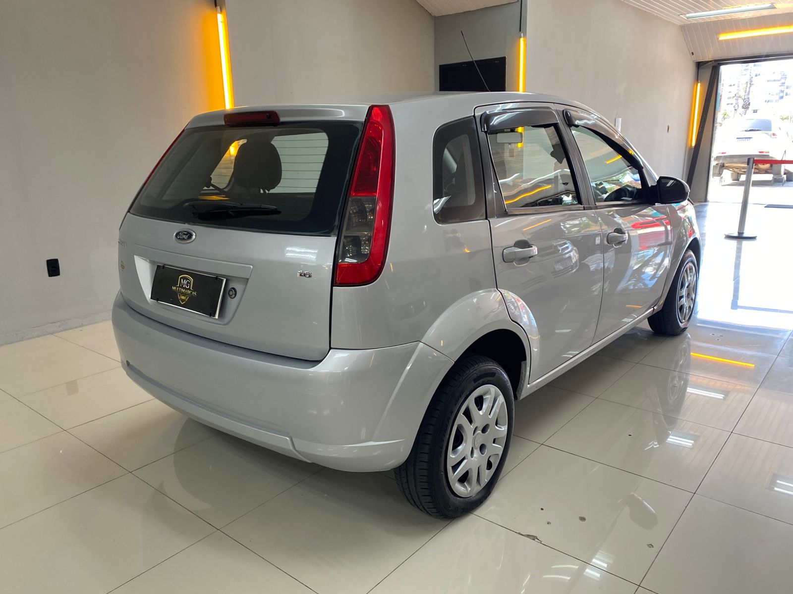 Fiesta Class Hatch 1.6 Manual 2013 view 6