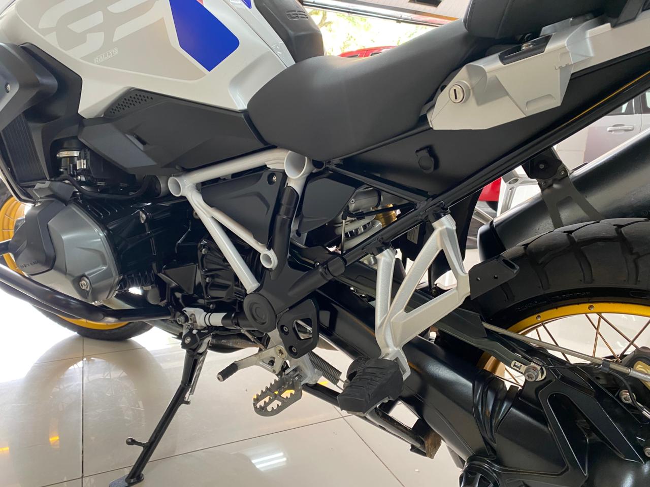 BMW R1250 GS Rallye 2022 view 3