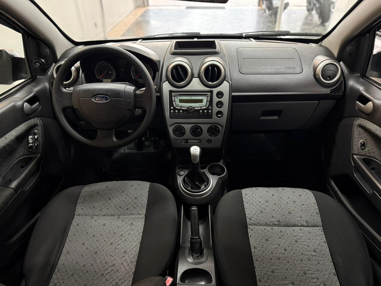 Fiesta Class Hatch 1.6 Manual 2012 view 4