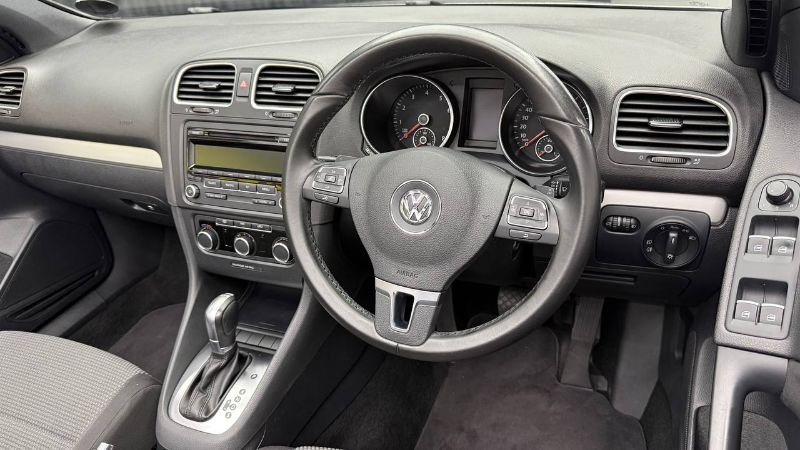 2015 VOLKSWAGEN GOLF VI 1.4 TSI CABRIO C/LINE