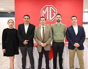 EMPRESA ELÉCTRICA DE AMBATO INCORPORA DOS MG MARVEL R A SU FLOTA