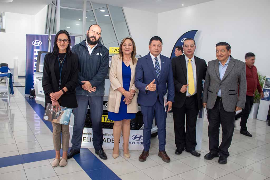 RENOVACIÓN DEL PARQUE VEHICULAR PARA SERVICIO DE TAXIS EN ECUADOR