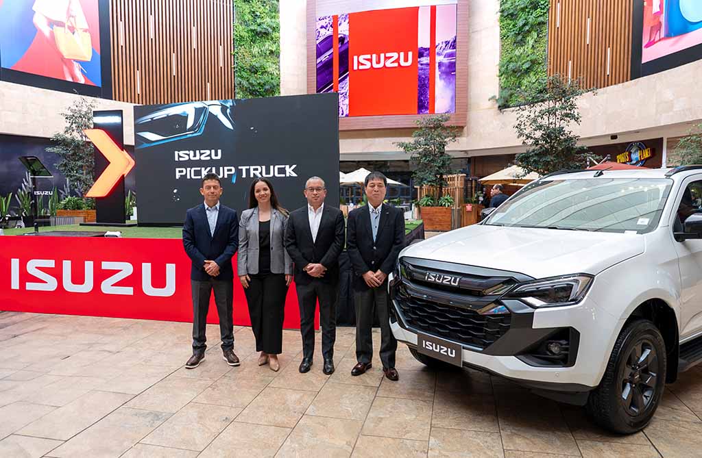 ISUZU LIVIANOS ARRIBA A ECUADOR CON LA NUEVA PICKUP TRUCK 3.O TURBO DIESEL