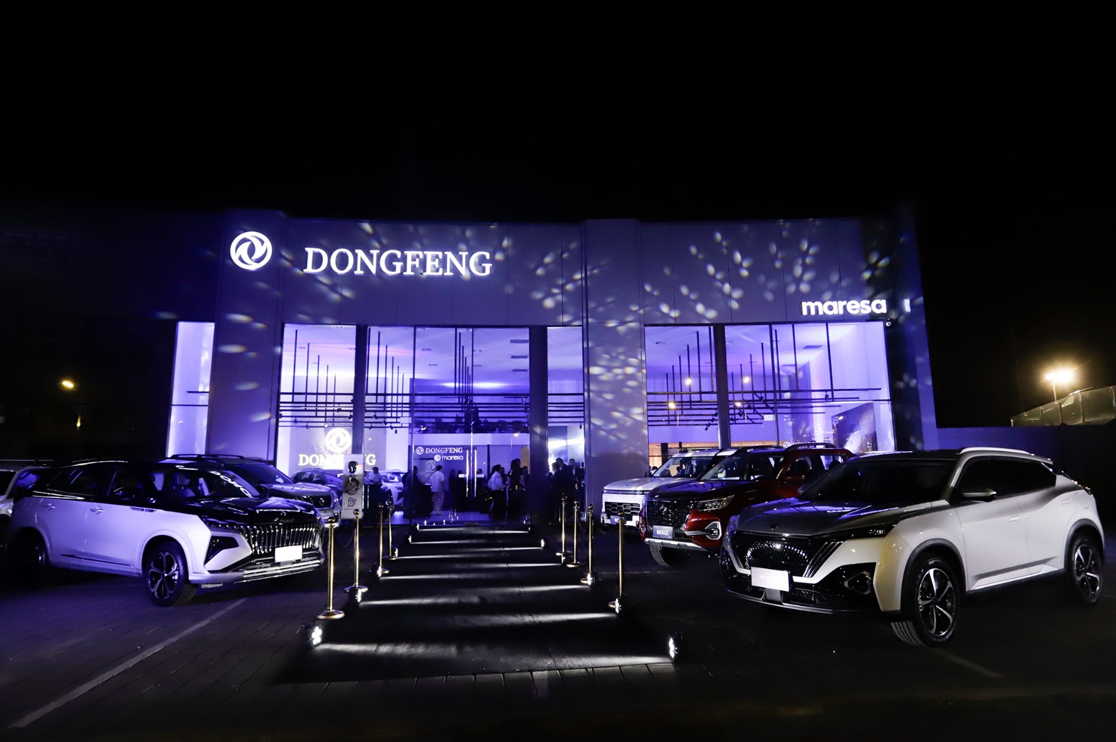 EN GUAYAQUIL, DONGFENG MARESA INAUGURA SU NUEVO SHOWROOM EN EL CENTRO COMERCIAL EL DORADO