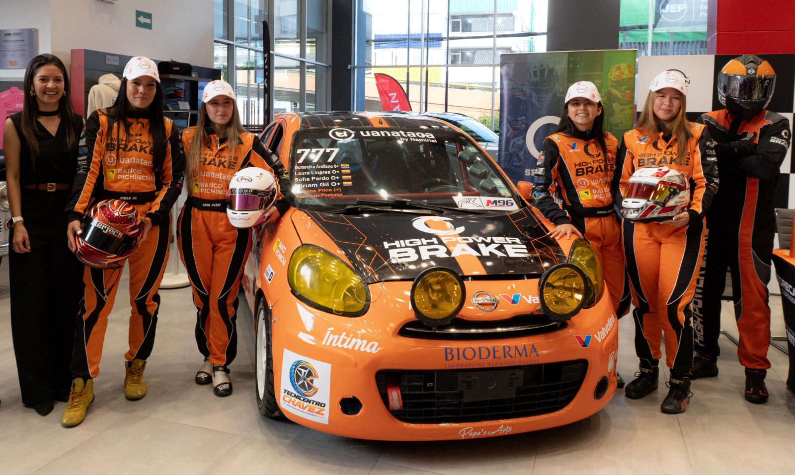 NISSAN APOYA AL EQUIPO FEMENINO QUE DISPUTARÁ LAS 12 HORAS DE ECUADOR