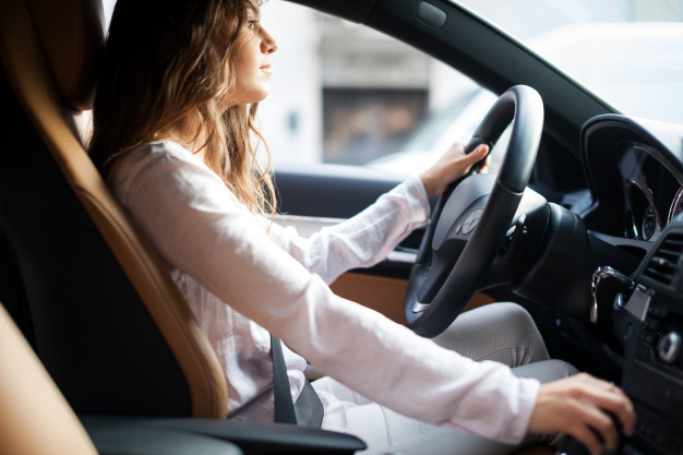 DÍA INTERNACIONAL DE LA MUJER CONDUCTORA