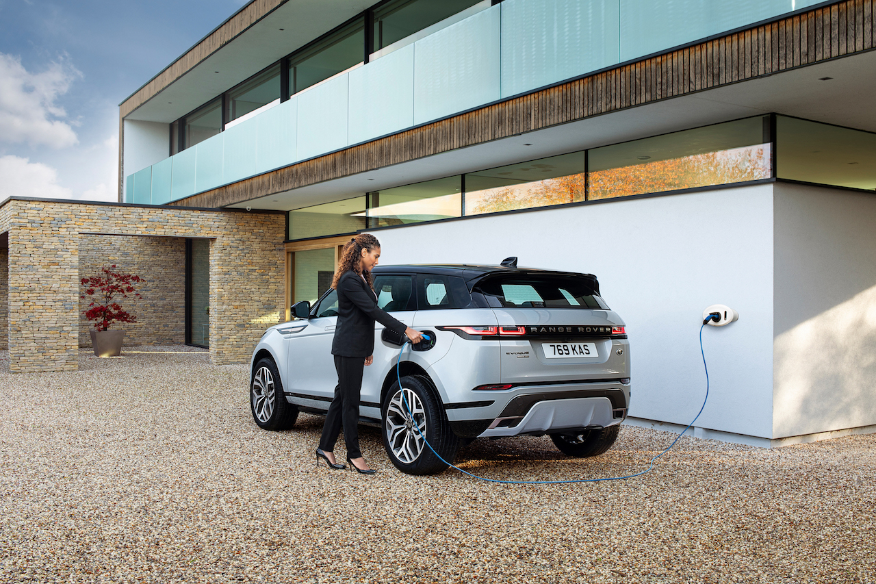 RANGE ROVER EVOQUE Y LAND ROVER DISCOVERY SPORT HÍBRIDOS PLUG-IN