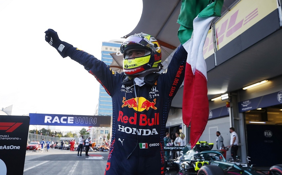 “CHECO” PÉREZ LOGRA HISTÓRICO  TÍTULO EN GP DE AZERBAIYÁN