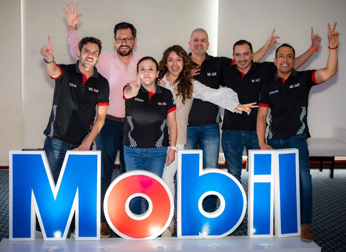 MOBIL™ ECUADOR CON LA INICIATIVA  “EN SUS MARCAS, LISTOS, MOBIL”