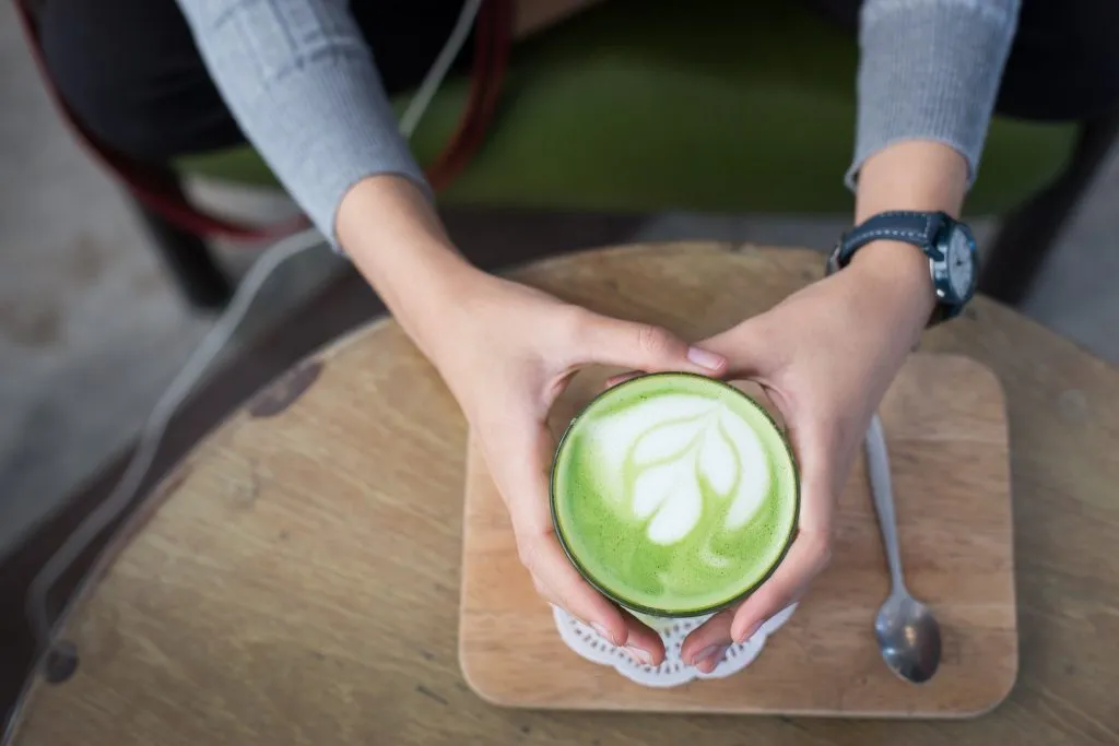 jak zrobić matcha latte