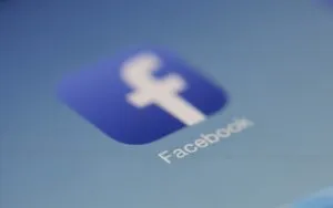 Bo niestety taka gra farma na Facebooku niewiele może użytkownika nauczyć