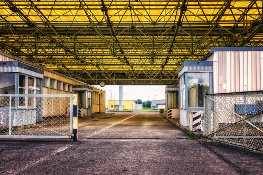 straż graniczna zarobki