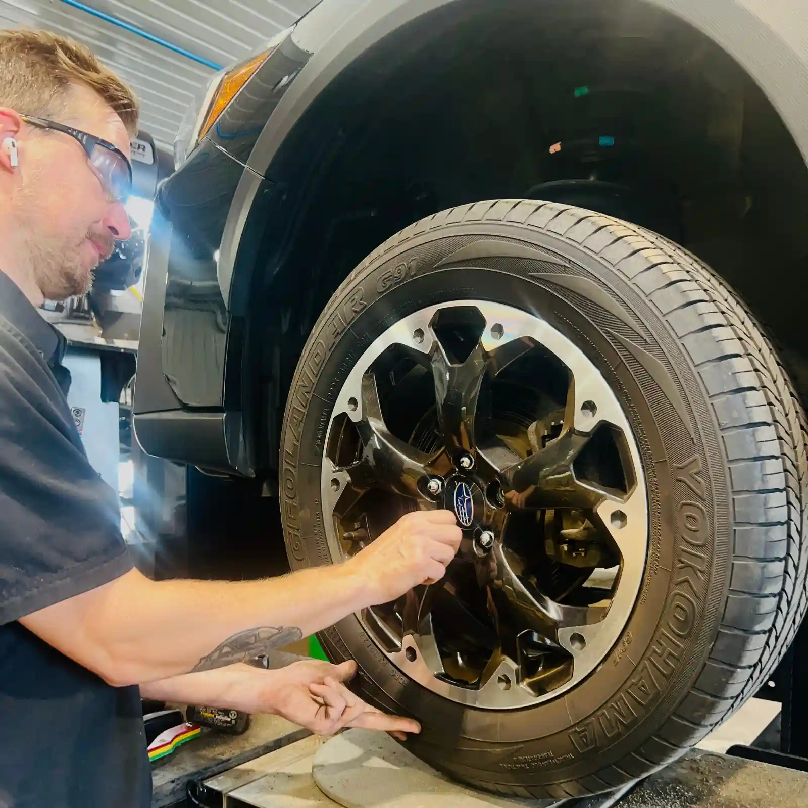 Car service garage