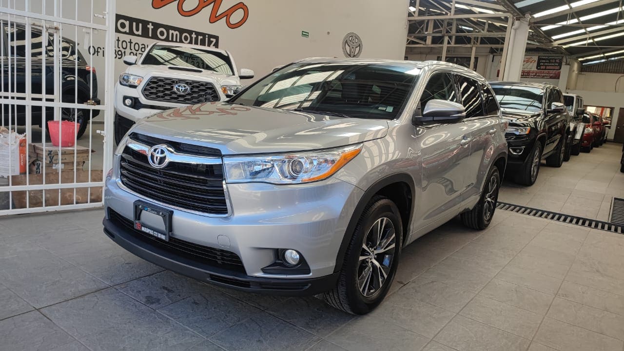 Oferta Toyota Highlander 2016 XLE Automático Plata