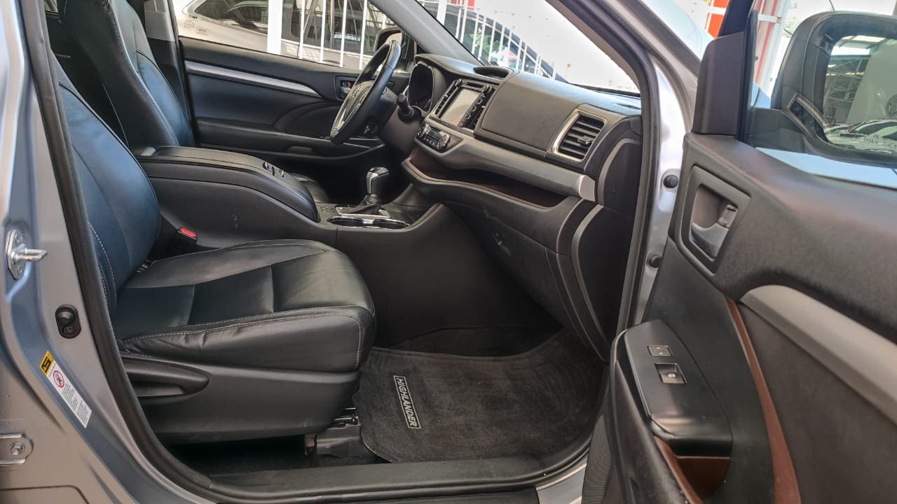 Oferta Toyota Highlander 2016 XLE Automático Plata