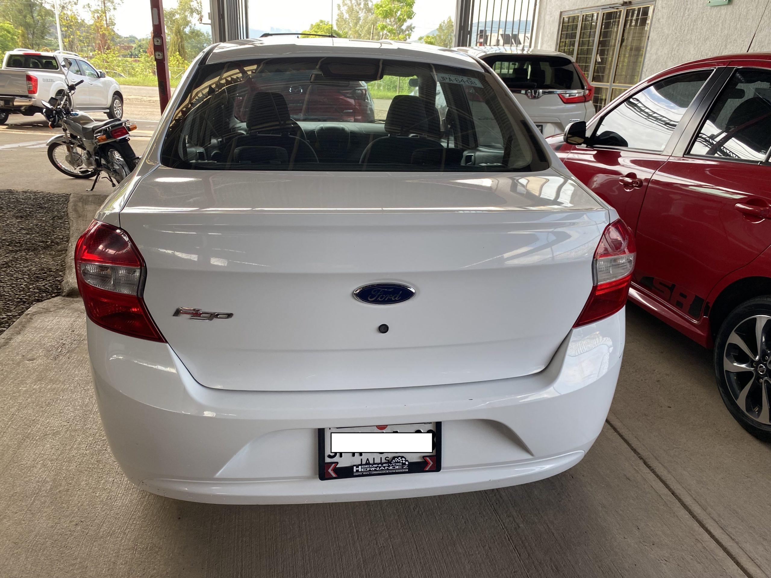 Ford Figo 2017 IMPULSE Manual Blanco