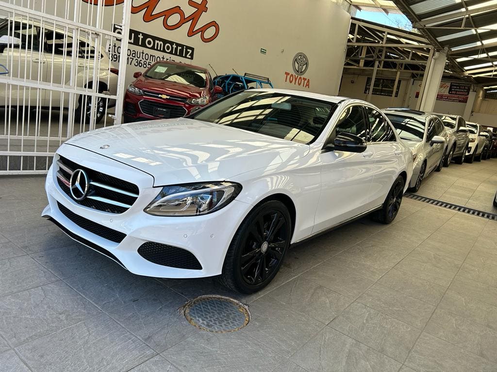 Mercedes Benz Clase C 200 CGI SPORT 2017