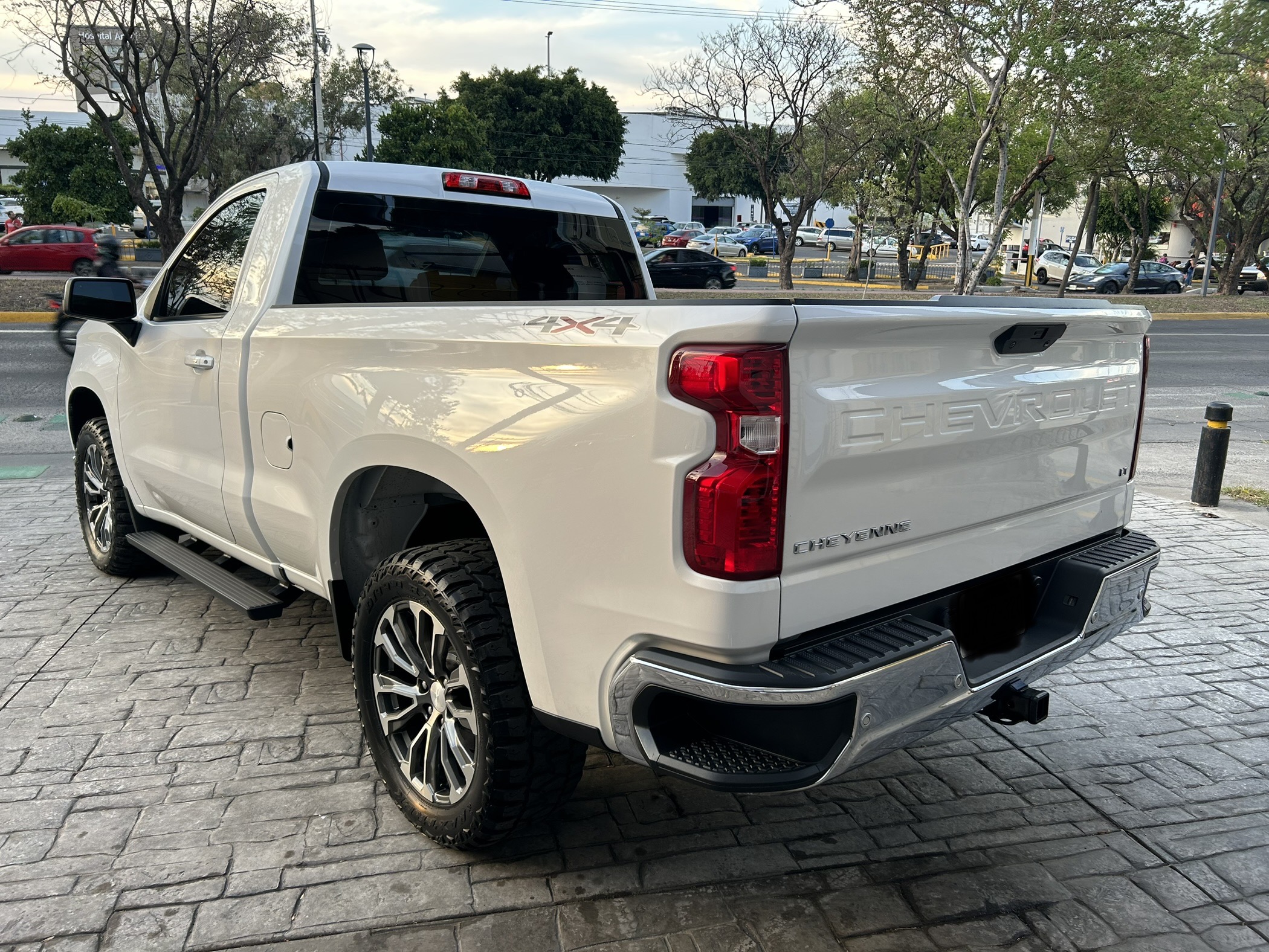 Chevrolet Cheyenne 2021 CAB REGULAR Automático Blanco