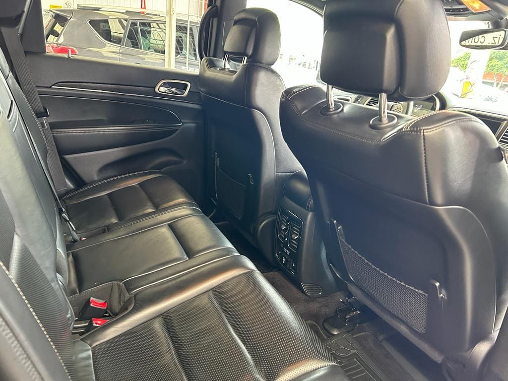 Jeep Grand Cherokee 2017 Limited Automático Plata