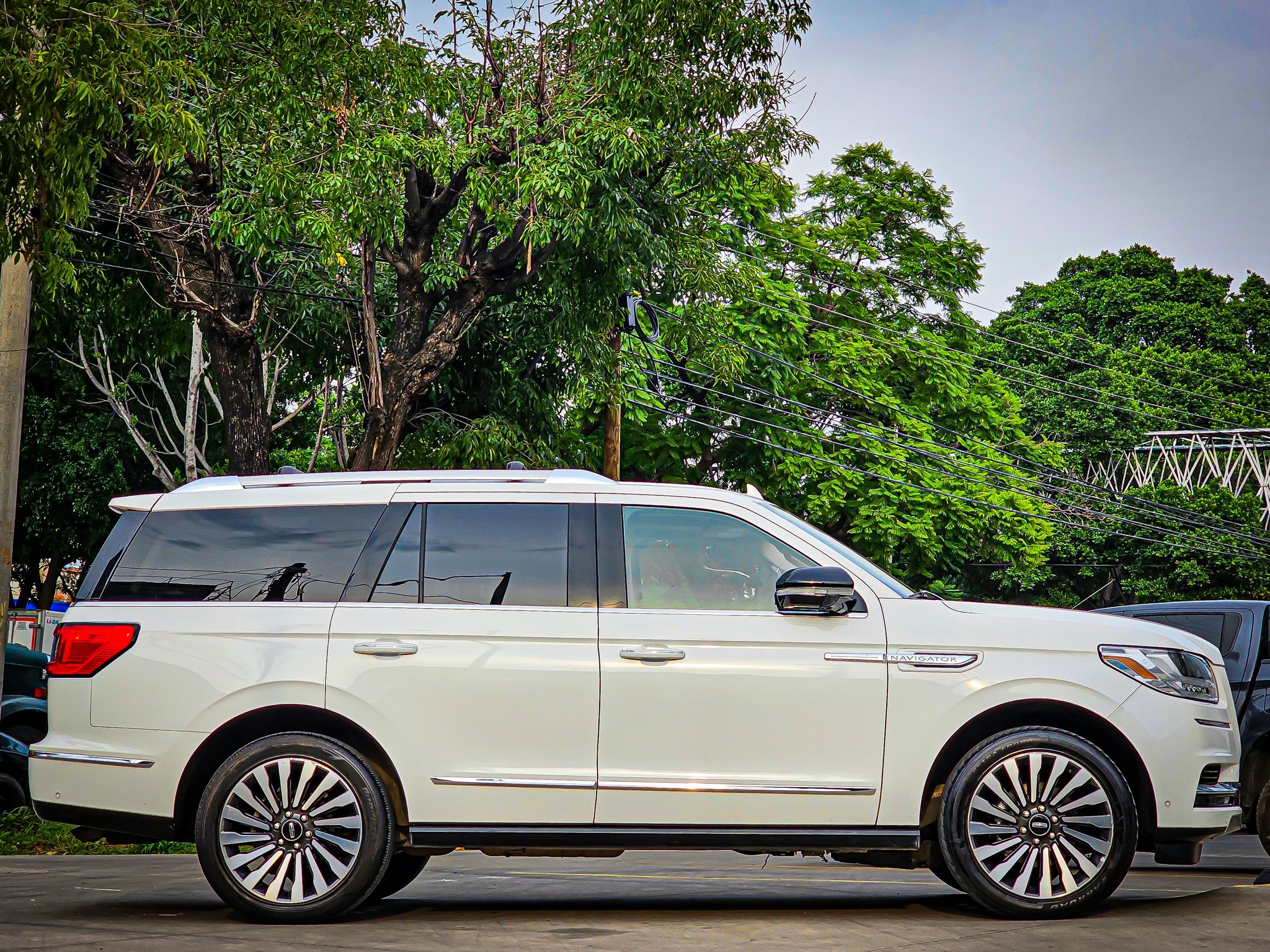 Lincoln Navigator 2021 Reserve Automático Blanco