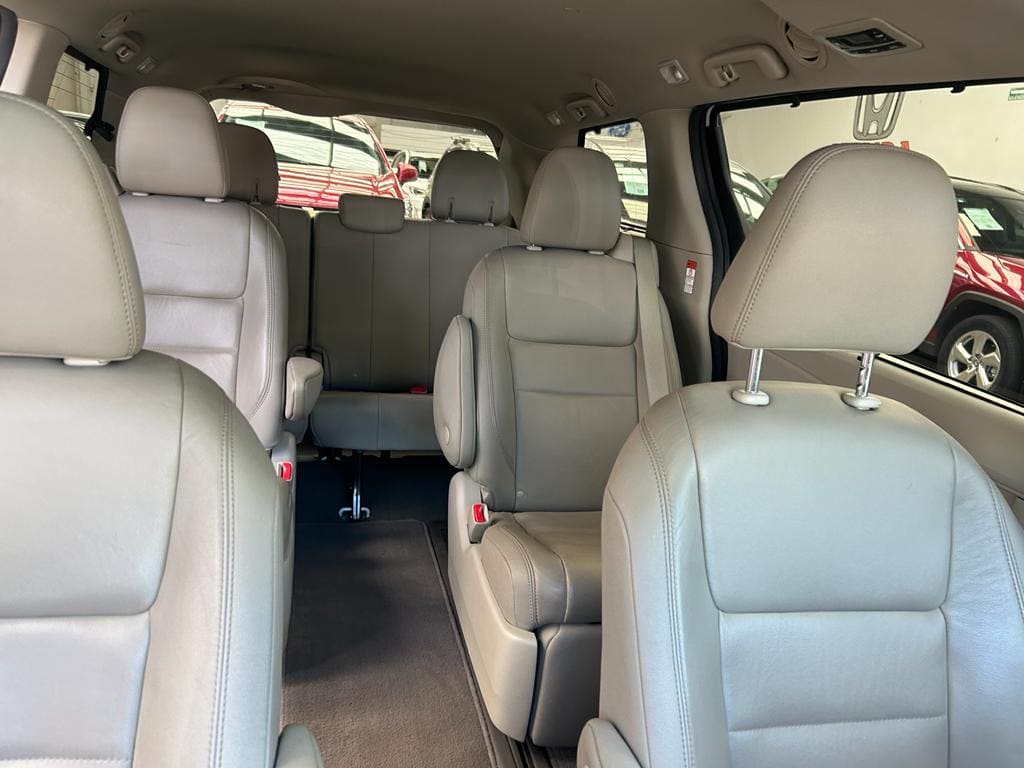 Oferta Toyota Sienna 2020 XLE Automático Blanco