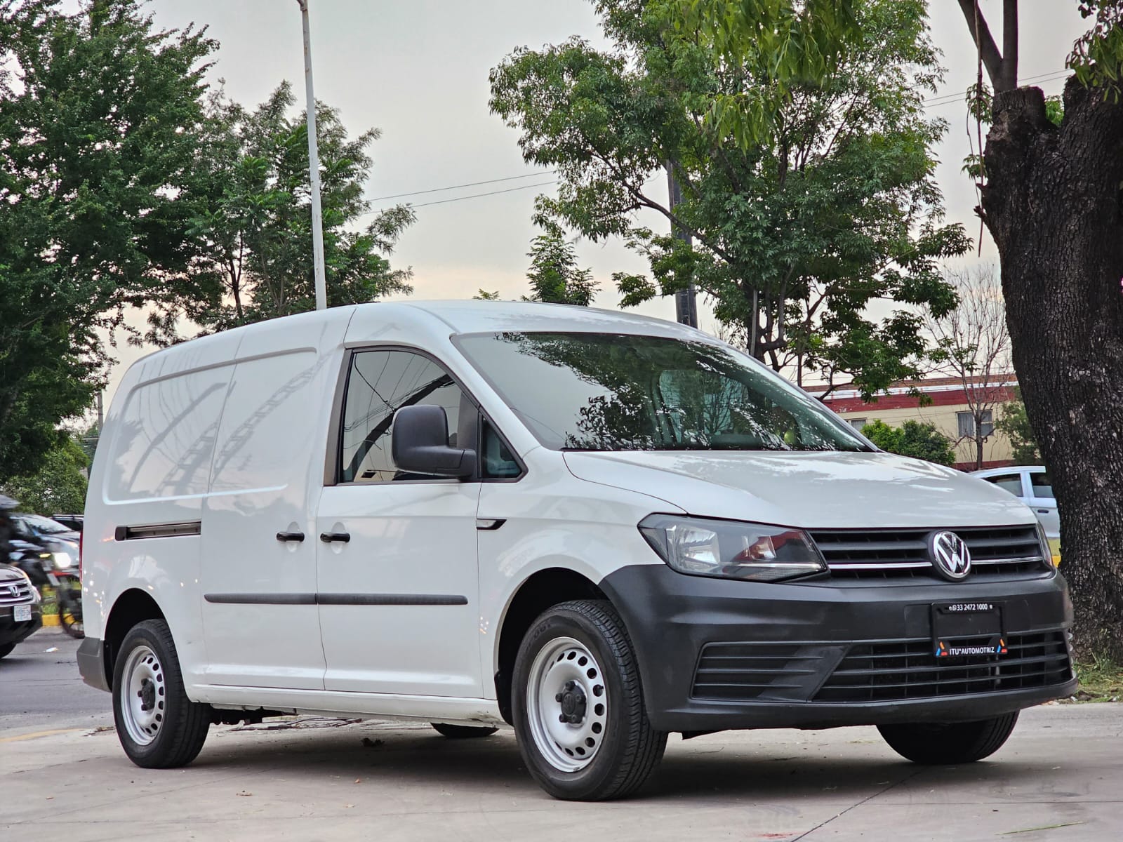 Volkswagen Caddy 2019 MAXI TDI Manual Blanco