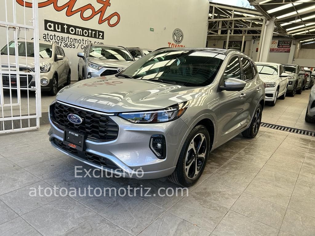 Ford Escape ST-Line 2023
