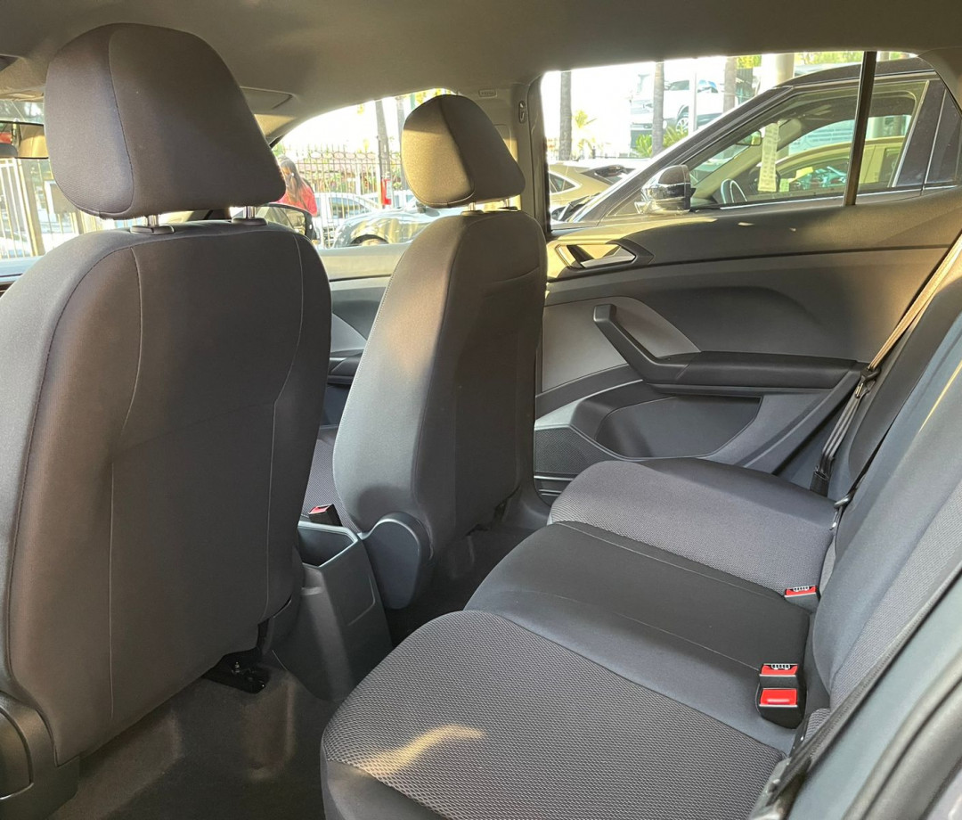 Volkswagen T-Cross 2023 Comfortline Automático Gris