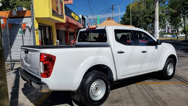 Nissan NP300 2018 Frontier XE Manual Blanco