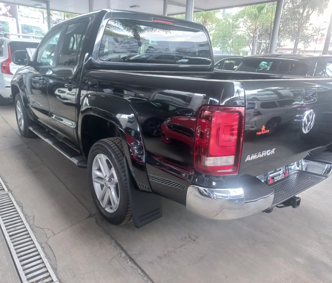 Volkswagen Amarok 2018 Highline 4motion Automático Negro