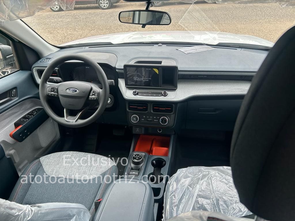 Ford Maverick 2023 XLT Automático Blanco