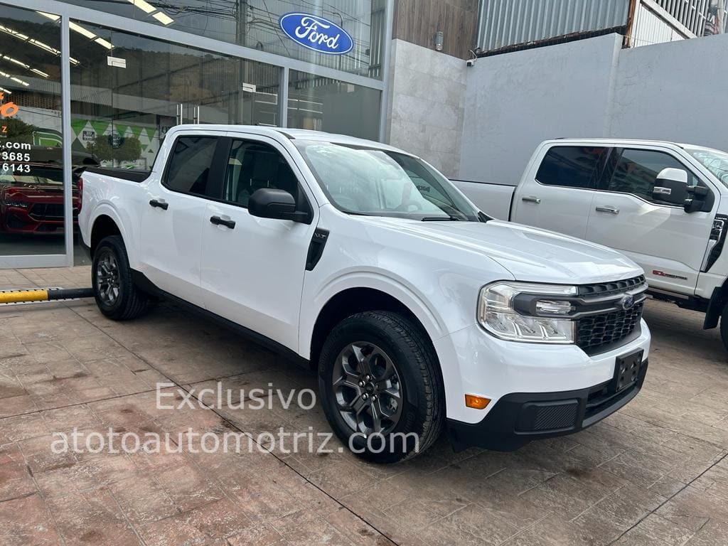 Ford Maverick 2023 XLT Automático Blanco