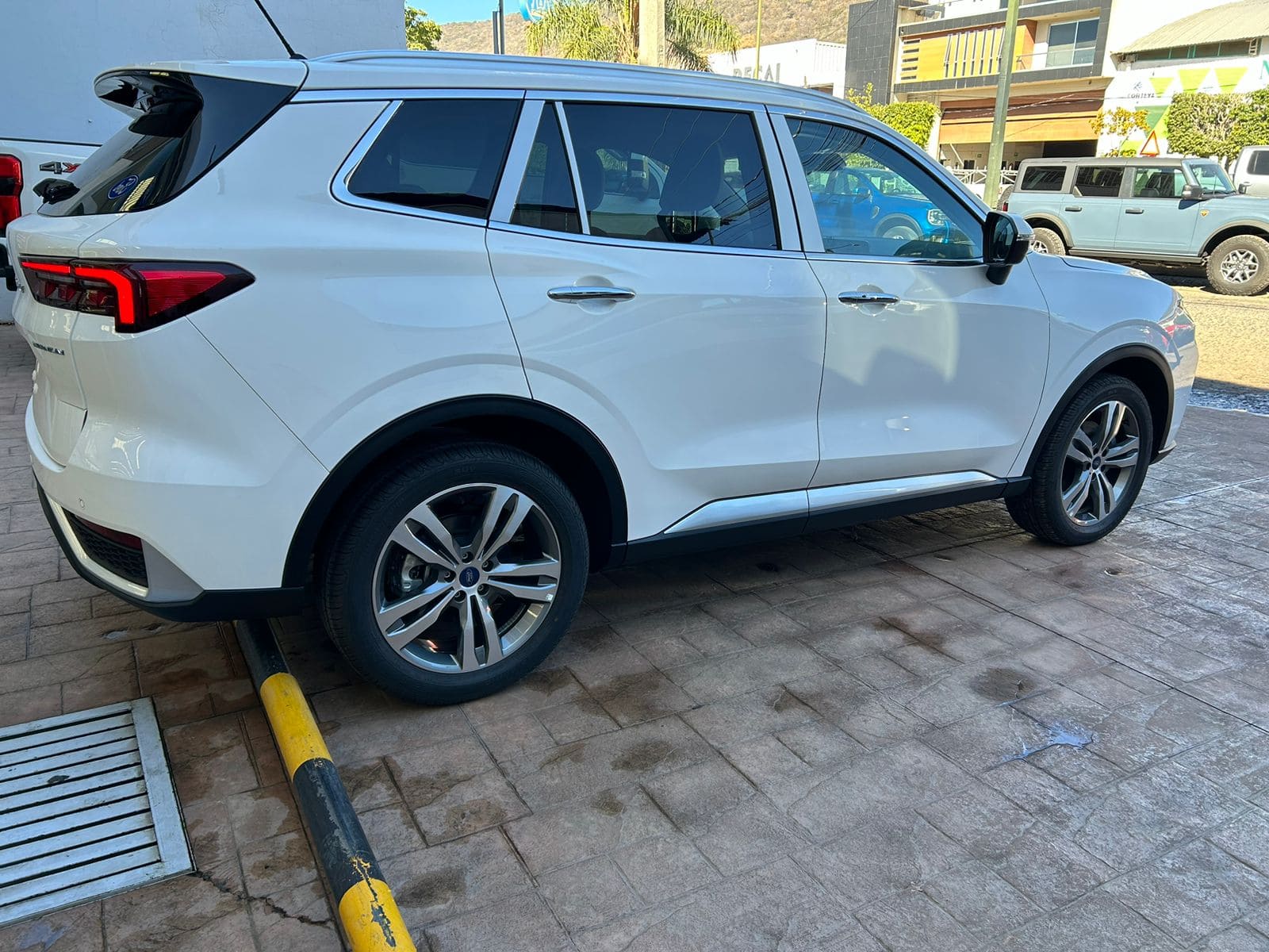 Ford Territory 2024 Titanium Automático Blanco