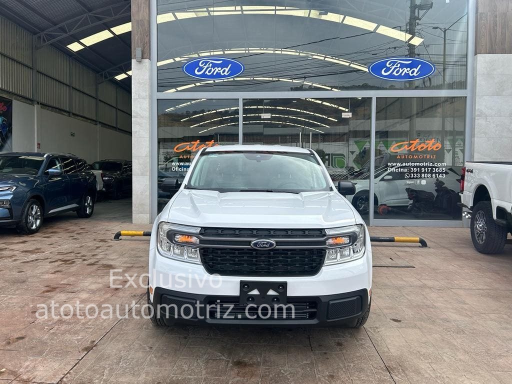 Ford Maverick 2023 XLT Automático Blanco