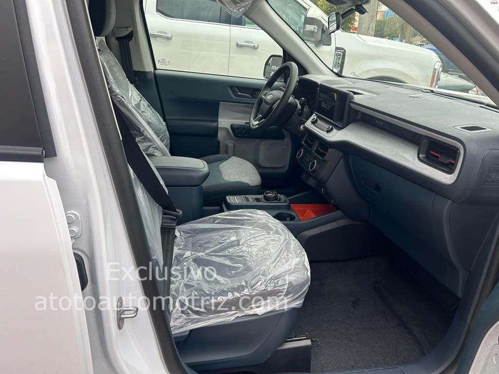 Ford Maverick 2023 XLT Automático Blanco