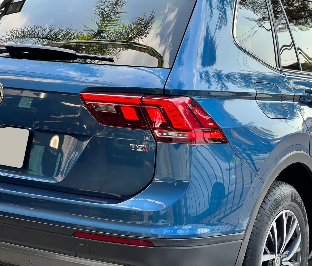 Volkswagen Tiguan 2018 Comfortline Automático Azul