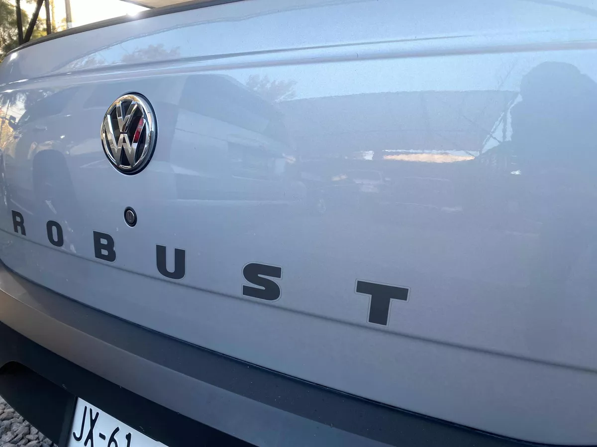 Volkswagen Saveiro 2022 Robust Manual Plata