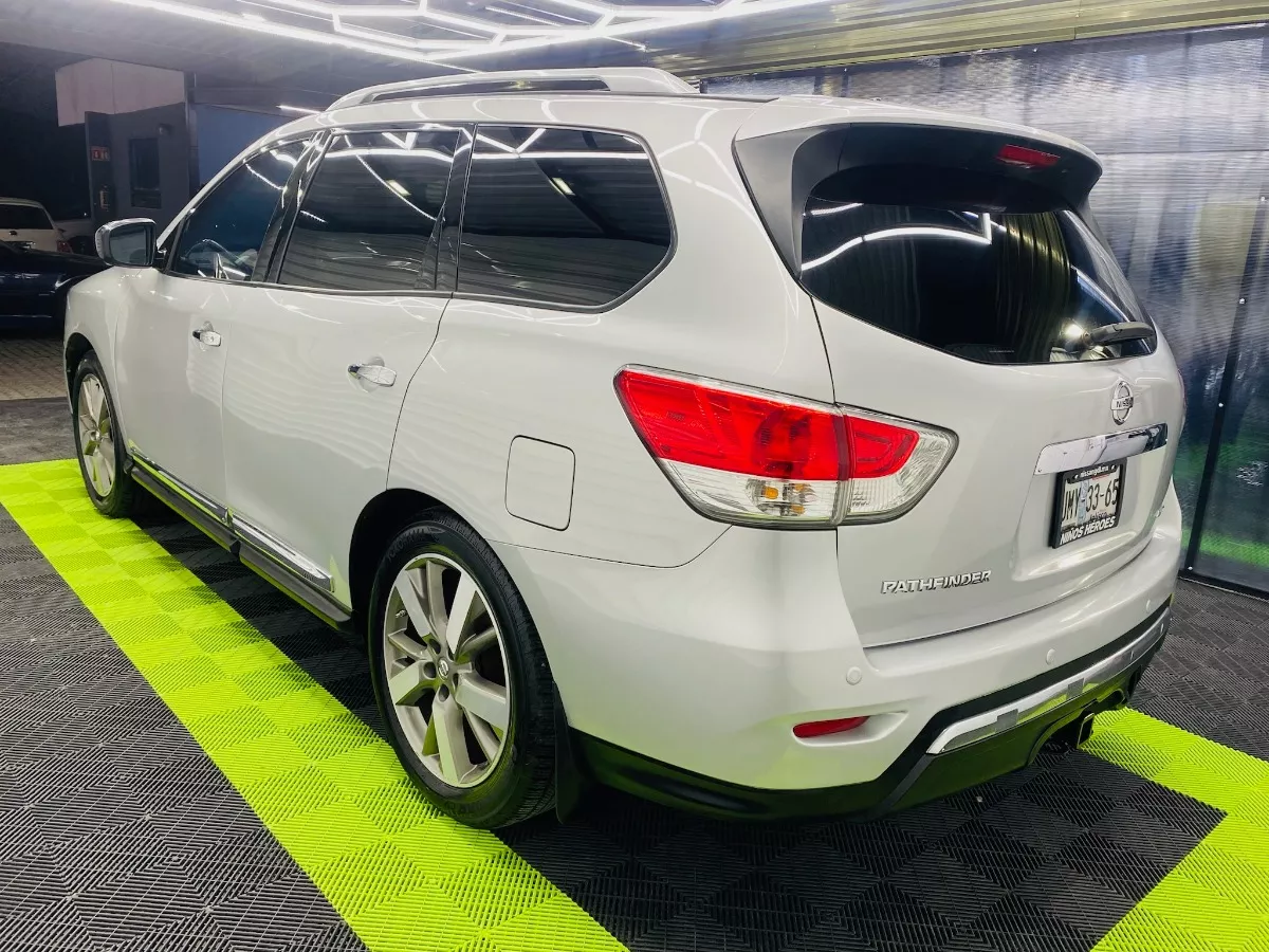Nissan Pathfinder 2016 3.5 Exclusive 4x4 Cvt Automático Plata