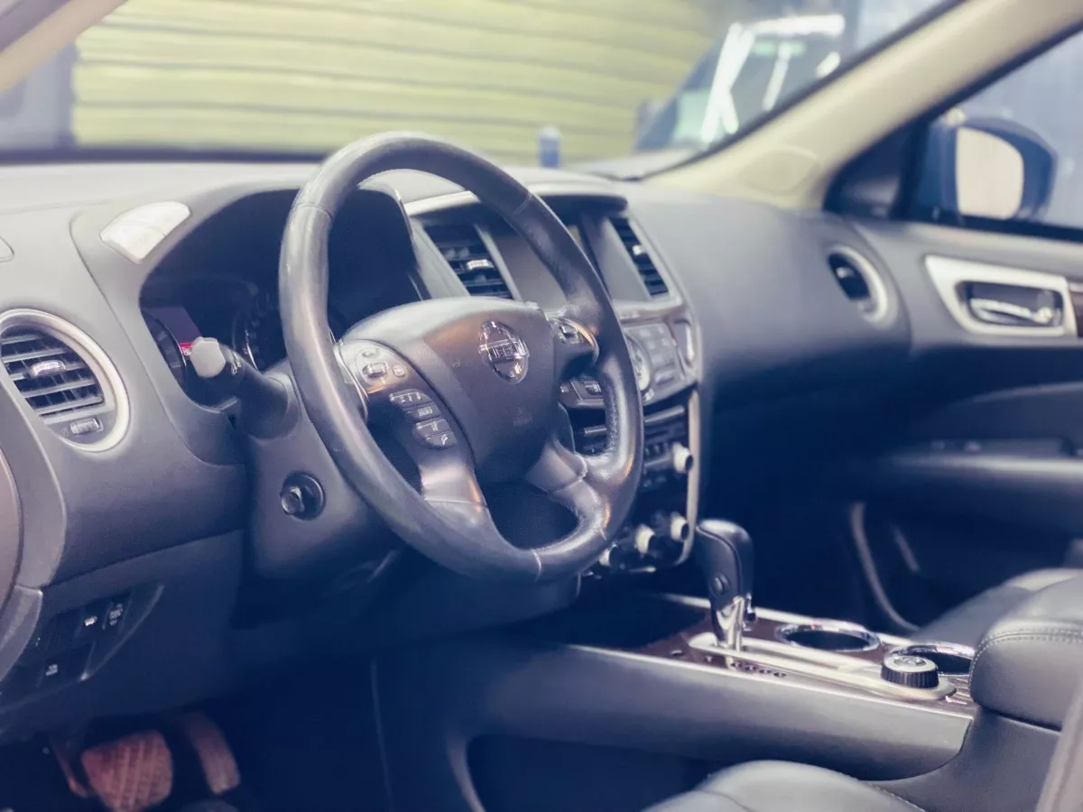 Nissan Pathfinder 2016 3.5 Exclusive 4x4 Cvt Automático Plata