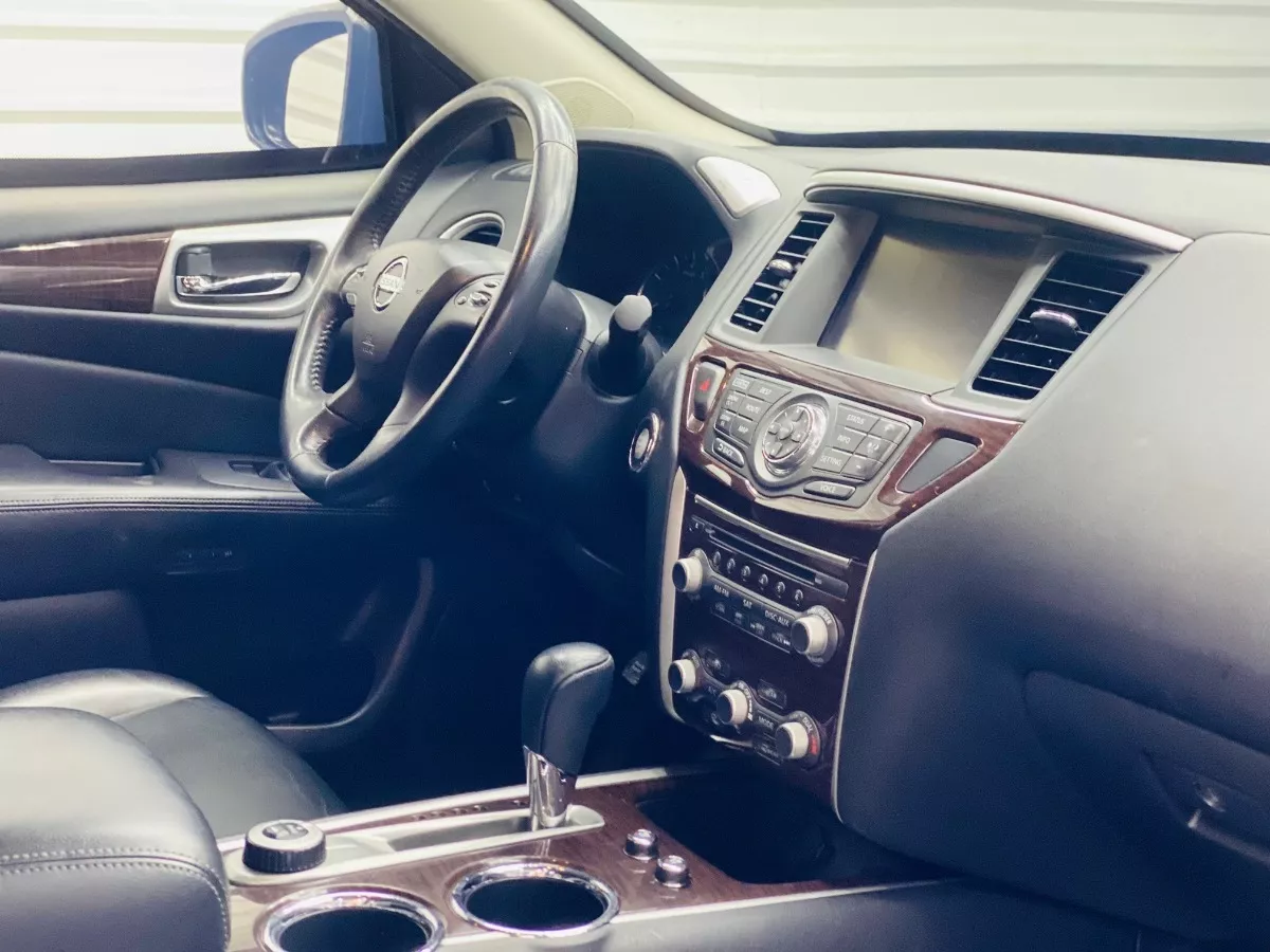 Nissan Pathfinder 2016 3.5 Exclusive 4x4 Cvt Automático Plata