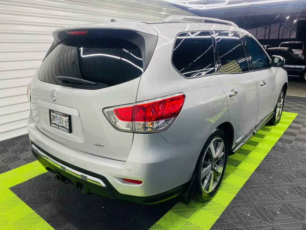 Nissan Pathfinder 2016 3.5 Exclusive 4x4 Cvt Automático Plata