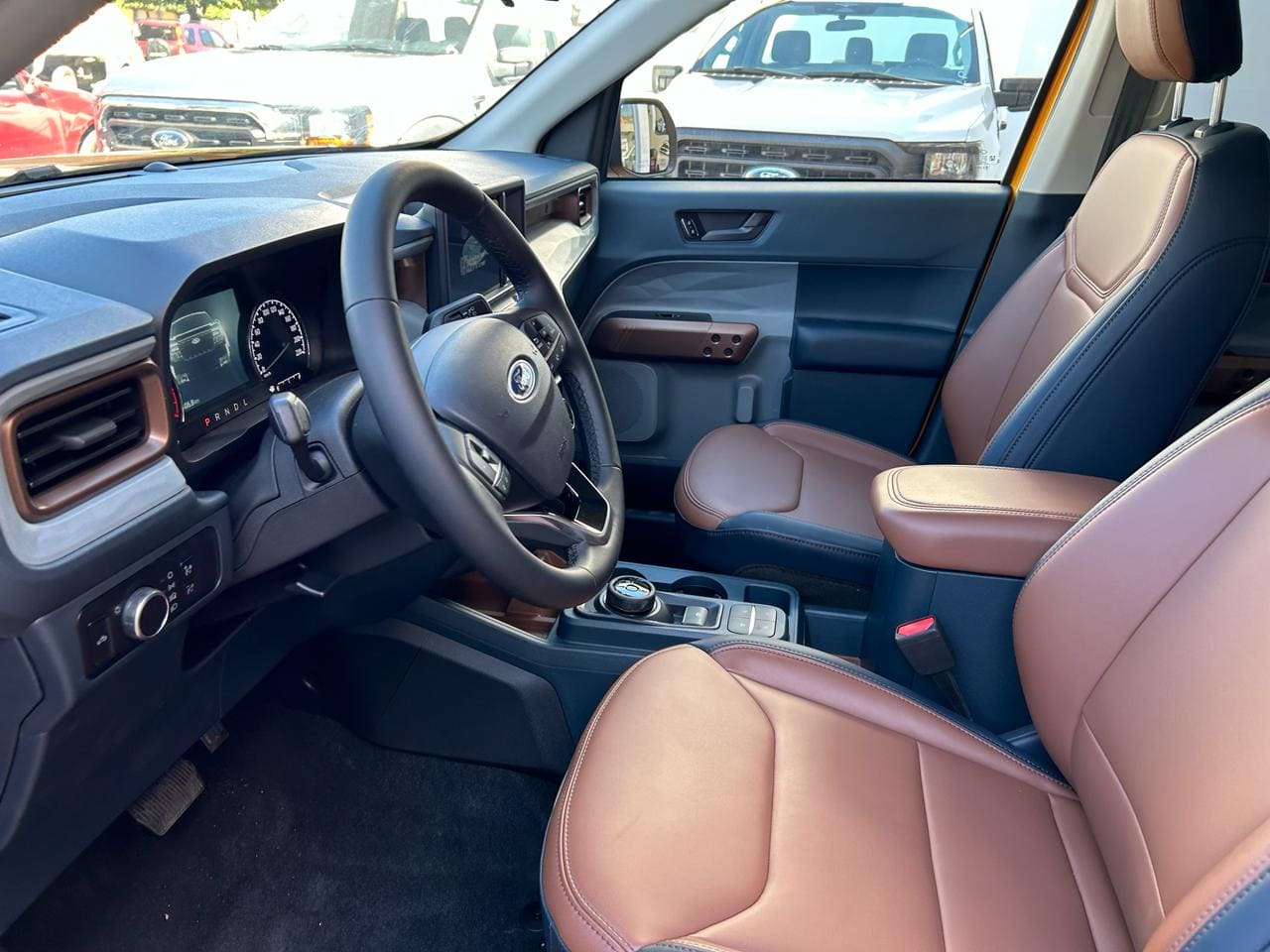Ford Maverick 2024 Lariat Automático Naranja