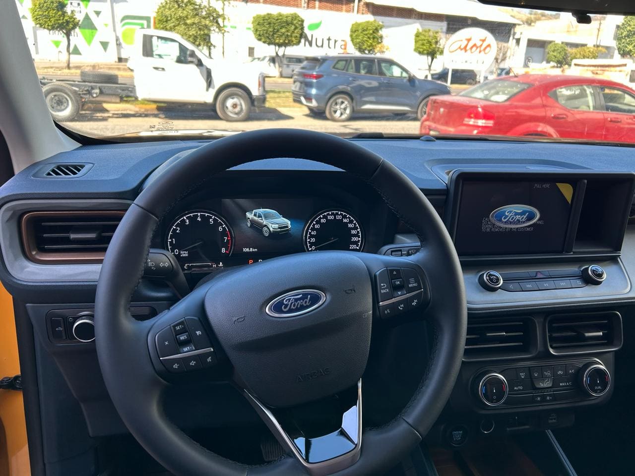 Ford Maverick 2024 Lariat Automático Naranja