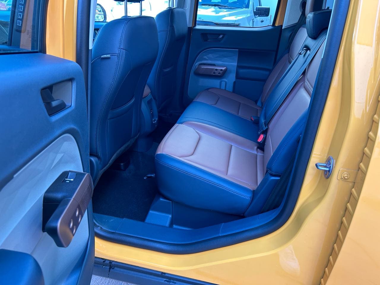 Ford Maverick 2024 Lariat Automático Naranja