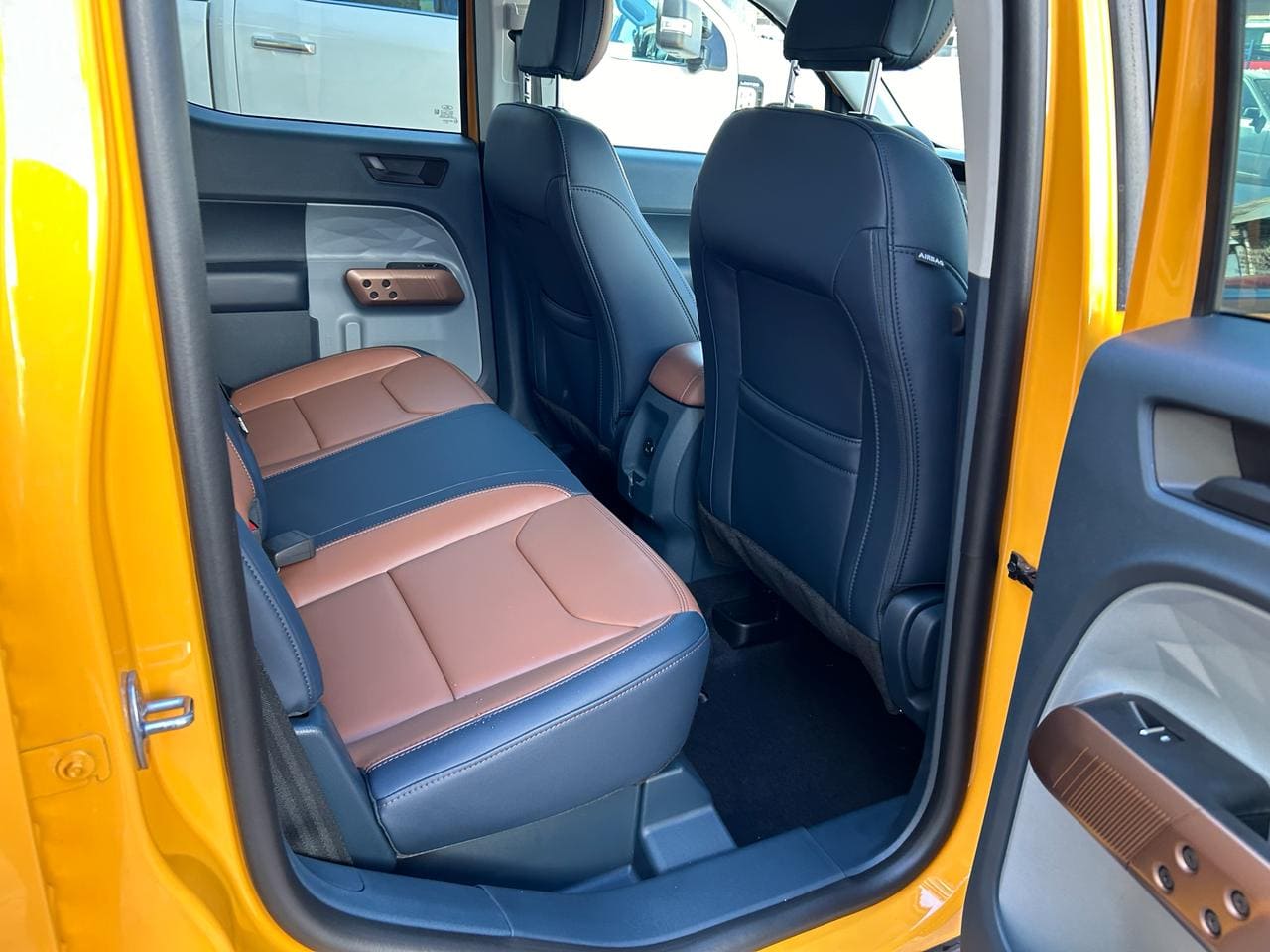 Ford Maverick 2024 Lariat Automático Naranja