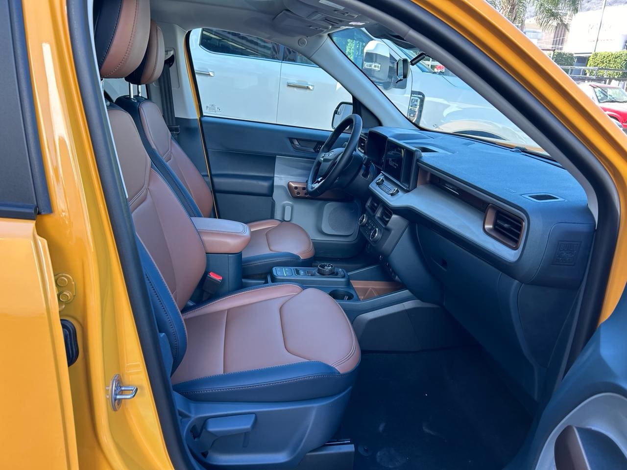 Ford Maverick 2024 Lariat Automático Naranja