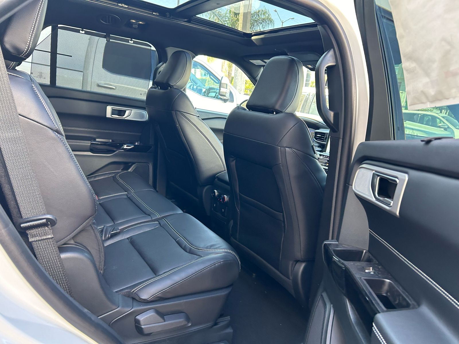 Ford Explorer 2023 ST AWD Automático Blanco